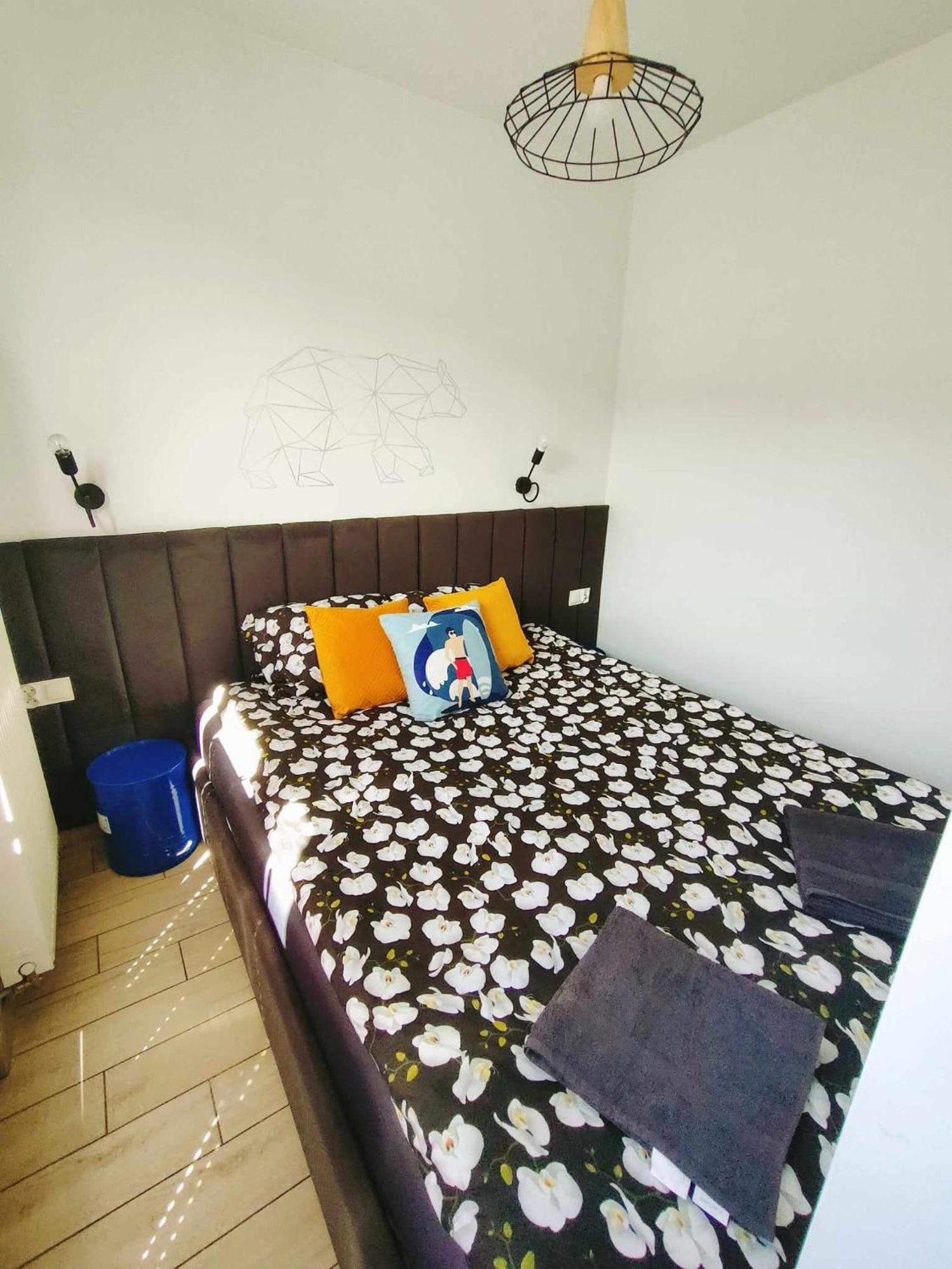 Good Place In Apartment *
